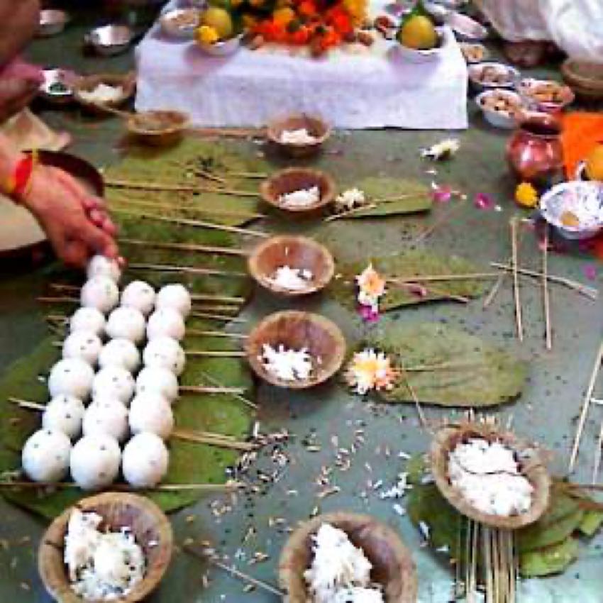 HIRANYA SHRADHAM (ANCESTORAL OFFERING) — photo 2 of 3